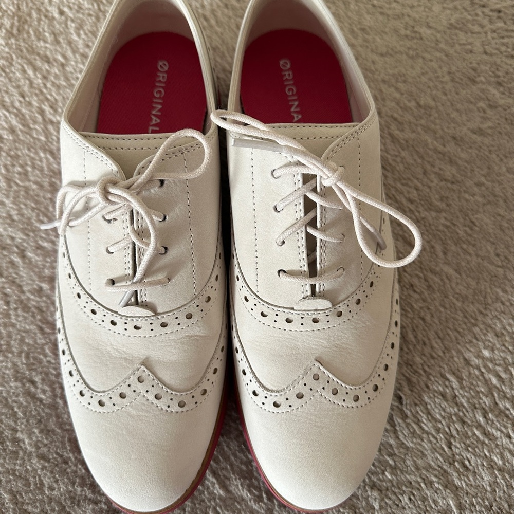 Cole Haan White Leather Wingtip Oxfords with Pink Insoles